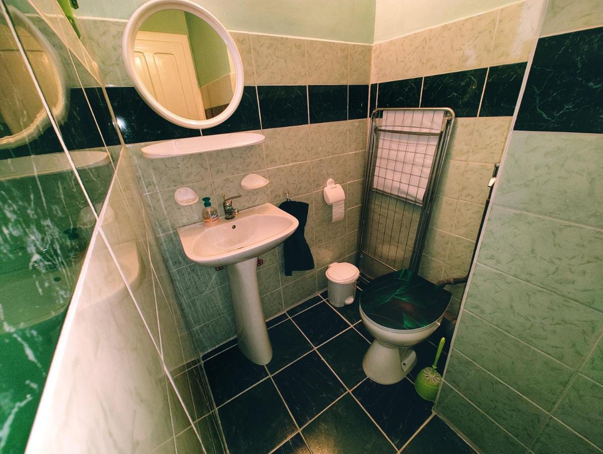 Ten'S Apartment - Spatios Si Linistit Kaloşvar Dış mekan fotoğraf