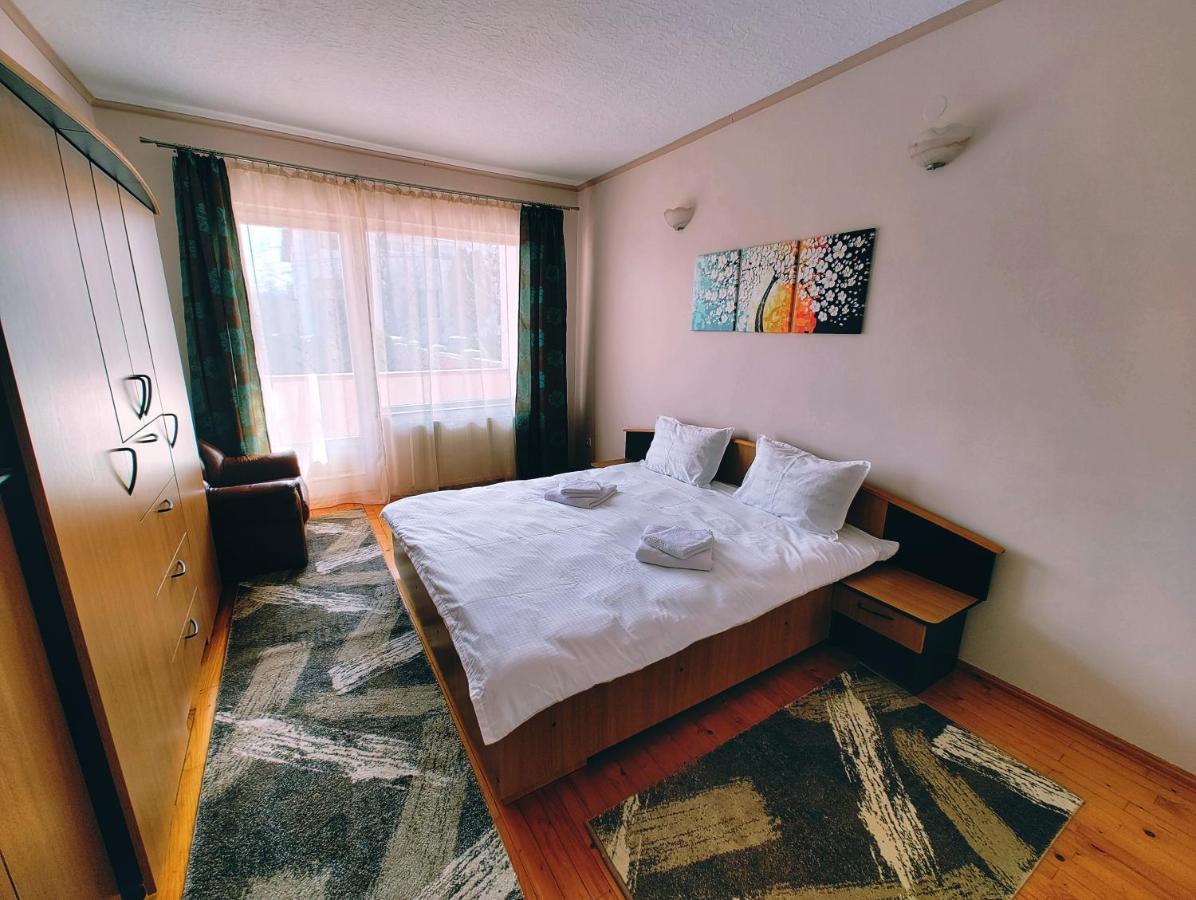 Ten'S Apartment - Spatios Si Linistit Kaloşvar Dış mekan fotoğraf